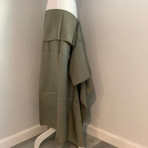 NWT Surrealist asymmetrical front zip long skirt - Picture 4 of 10